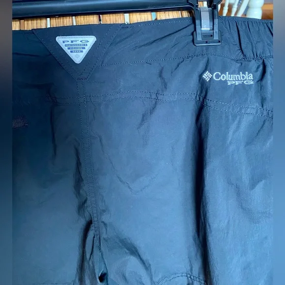 Columbia PFG Omni-shade black shorts XL - Picture 4 of 6